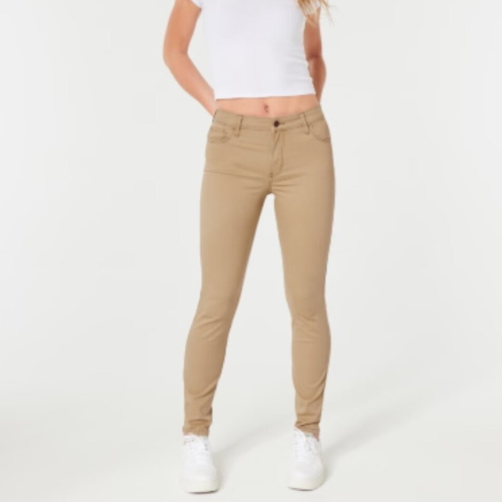 Hollister Curvy High Rise Super Skinny Pants